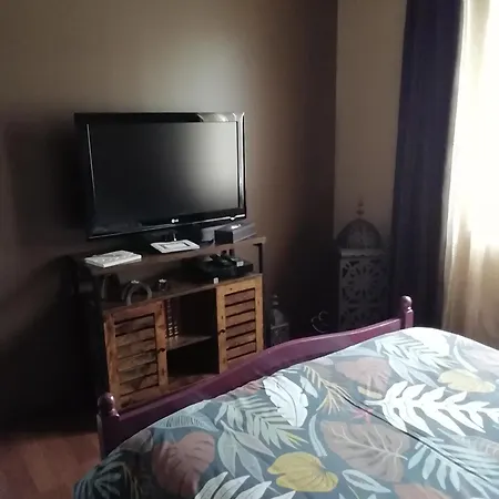 Accommodatie bij particulieren Au Calme, Salon, Et Profiter D'un Exterieur Chazelles (Charente)